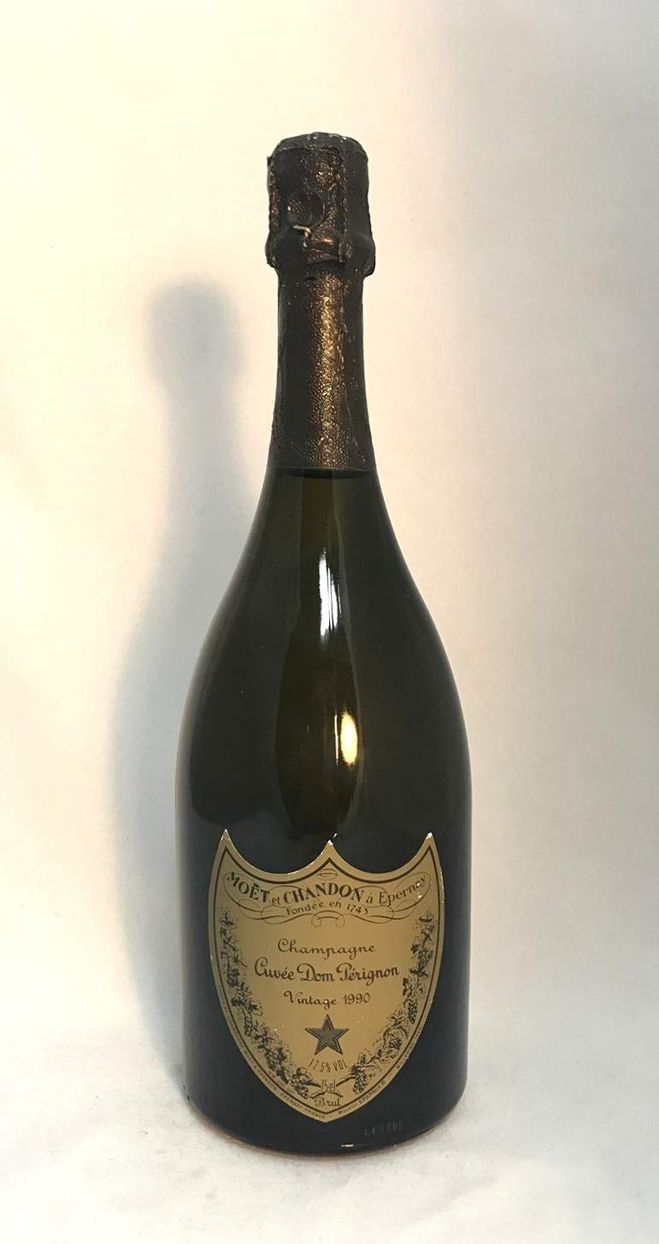 Шампанское 19. Dom Perignon 19 век. Игристое вино «Diamant bleu», 1907 год. Shipwrecked 1907 Heidsieck & co Monopole Champagne. Dom Perignon 19 век этикетка.
